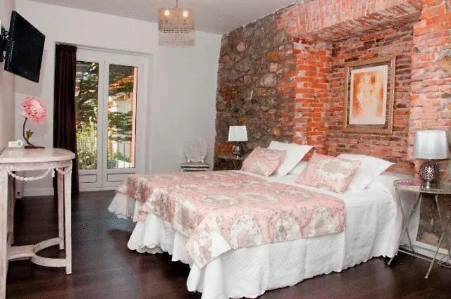 Гостевой дом Hostal Jardin Secreto Сантандер